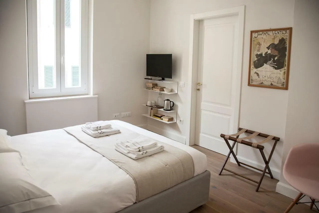 Pietrapiana Boutique Apartments Флоренция Италия