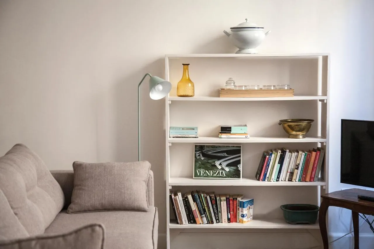 Pietrapiana Boutique Apartments Floransa İtalya